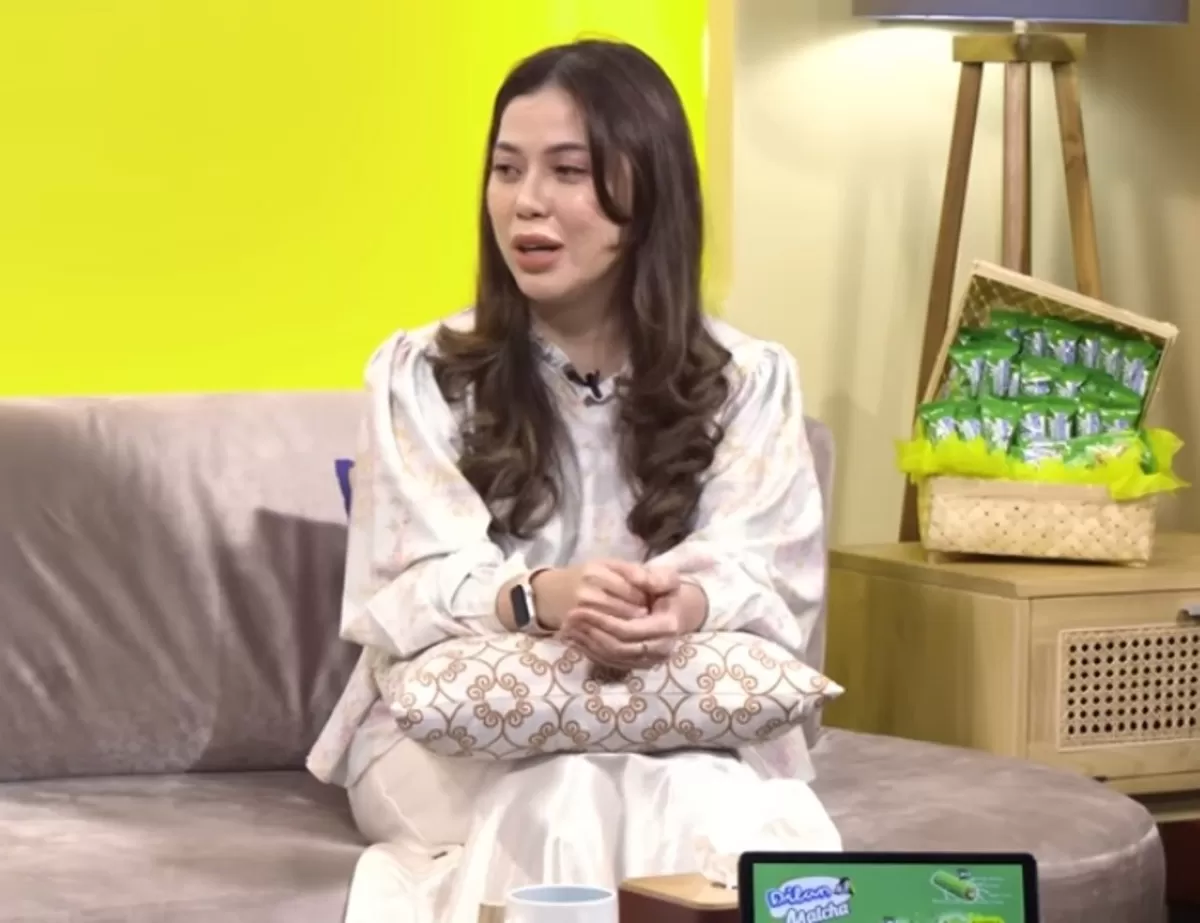 Dokter Kamelia respons mengenai Ammar Zoni yang dipenjara lagi di lapas Nusakambangan tanpa sepengetahuan keluarga dan pihak kuasa hukum.  (YouTube.com/@C8 Podcast.)