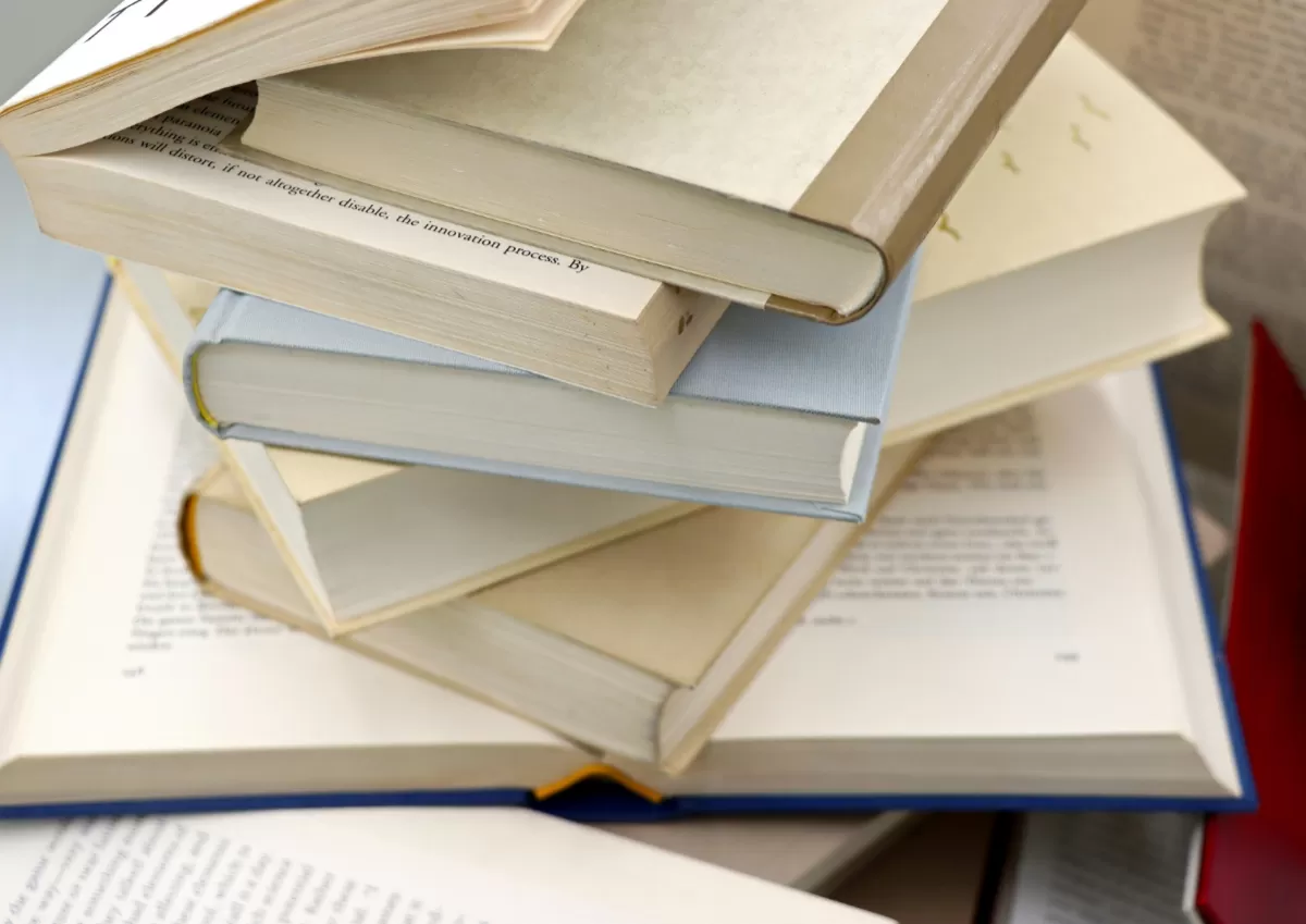 Ucapan Hari Buku Nasional 2026. (Pexels.com/Suzy Hazelwood)
