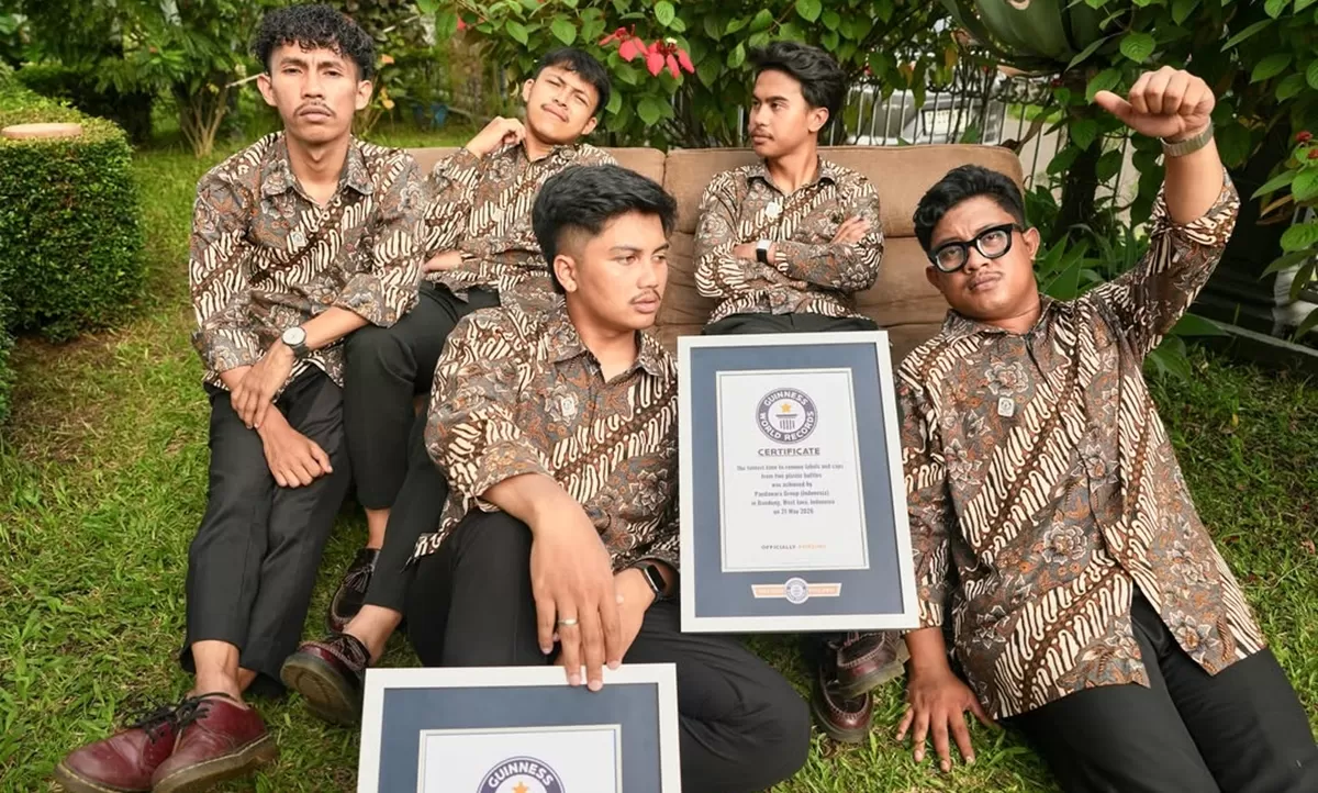 Potret Pandawara Group yang meraih 2 penghargaan dari Guinness World of Record dan dinobatkan sebagai pegiat lingkungan yang memiliki jumlah followers terbanyak di TikTok (Instagram/pandawaragroup)