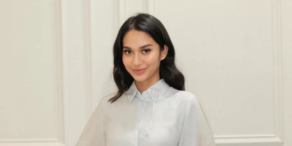 Azizah Salsha beri respons begini ketika disinggung oleh  soal hubungan baru mantan suaminya, Pratama Arhan dengan Inka Andhesta yang belum lama ini resmi go public.   (Instagram.com/@azizahsalsha_)