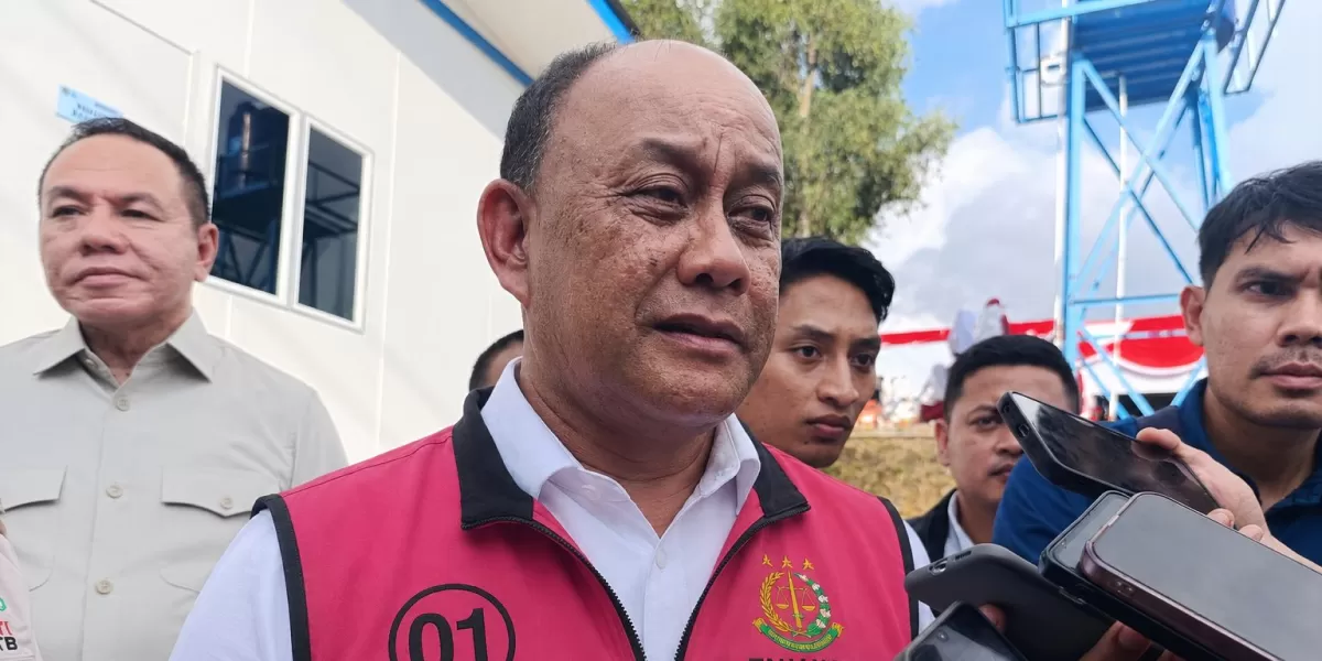 Penangkapan Dadan Hindayana oleh Kejaksaan Agung pada 3 Juni 2026. (X/@indepenSumatera)
