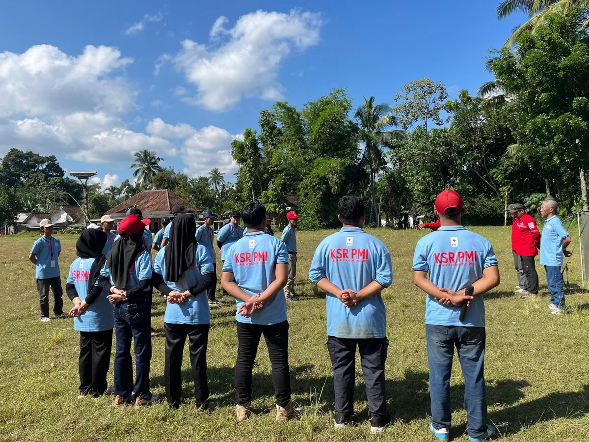KSR PMI Unit Markas Kabupaten Jember mengadakan Program Sharing Kemanusiaan dengan tema "Bergerak Bersama Berbagi Sesama". (Dok. PMI Jember)