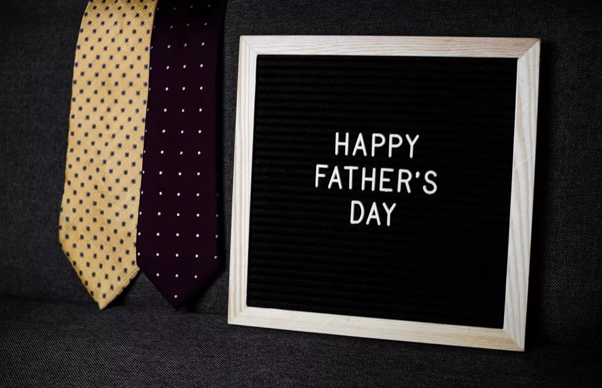 Ilustrasi sejarah Hari Ayah Sedunia (Pexels/Nothing Ahead)