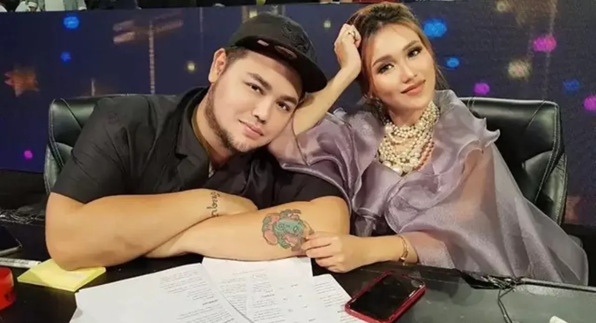 Potret Ivan Gunawan yang makin dekat dengan Ayu Ting Ting hingga kerap dijodoh-jodohkan warganet (Instagram/ivan_gunawan)