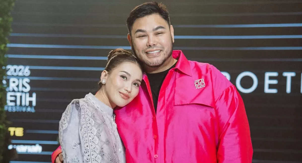 Potret Ivan Gunawan yang sering dijodoh-jodohkan dengan Ayu Ting Ting, doakan kebahagiaan sang sahabat yang kini makin dekat dengan Kevin Gusnadi (Instagram/ivan_gunawan)