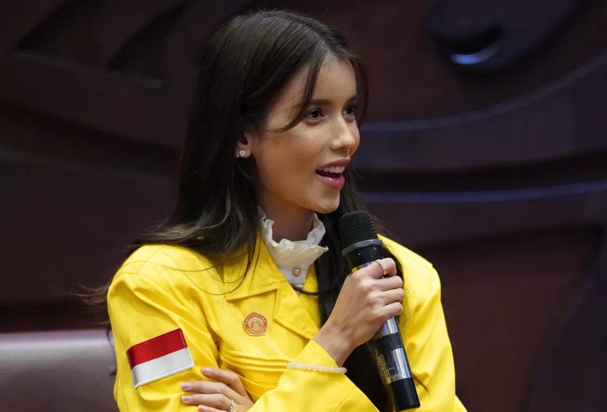 Sabrina Chairunnisa sampaikan harapan untuk sistem Pendidikan Tinggi di Indonesia usai putuskan mundur dari S3 UI dan lanjutkan kuliah setelah pindah ke New York AS (Instagram/sabrinachairunnisa_)