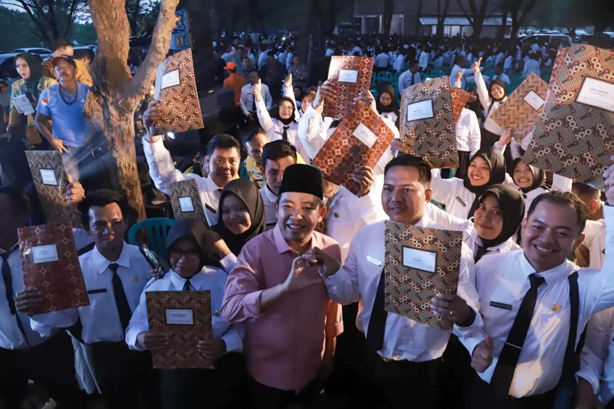 Gus Fawait dapat banyak komentar positif atas kebijakan memperpanjang kontrak PPPK di Kabupaten Jember.