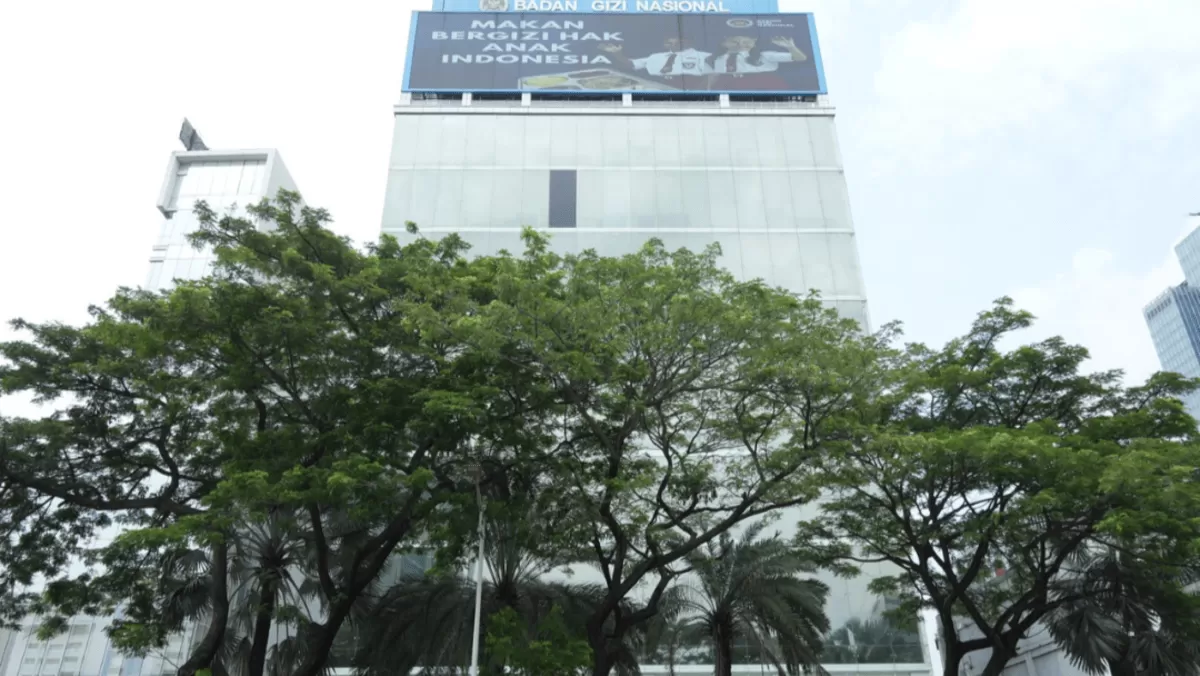 Potret Gedung BGN usai insiden kaca pecah yang memunculkan dugaan aksi teror hingga penembakan OTK (bgn.go.id)