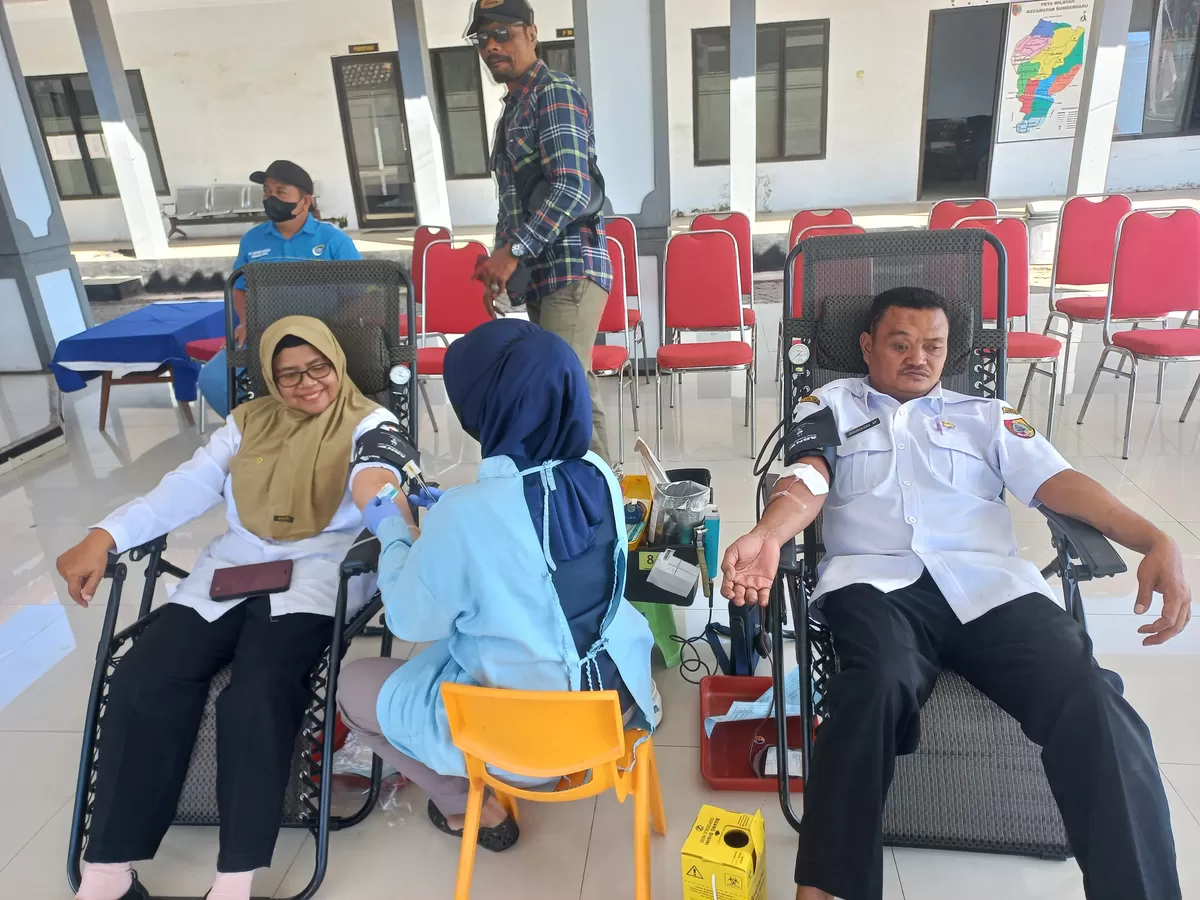 PMI Kecamatan Sumberbaru pada Rabu (22/7/2026), tim Unit Donor Darah (UDD) PMI Kabupaten Jember sukses mengumpulkan sebanyak 24 kantong darah
