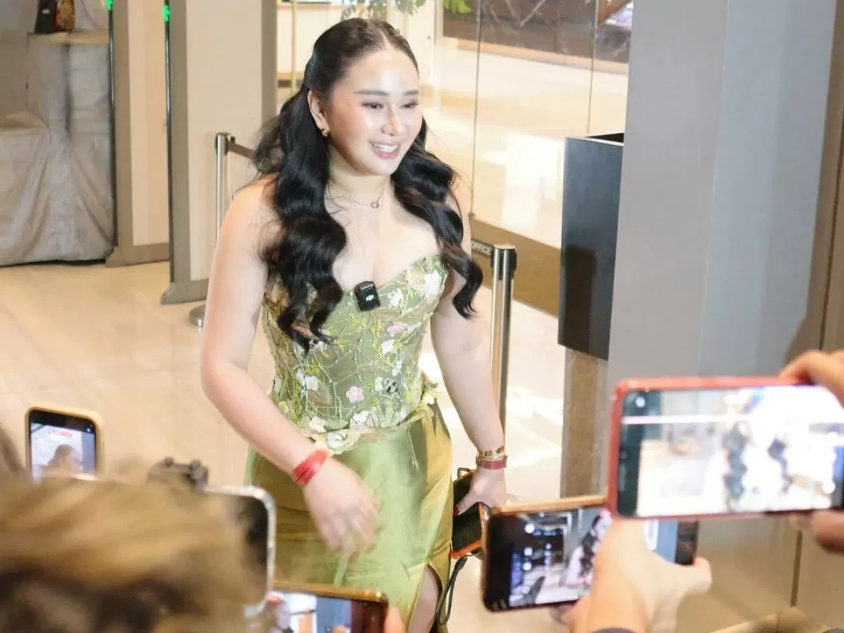 Denise Chariesta spill acara resepsi pernikahan Nathalie Holscher dan Aripat yang digelar pada Rabu malam, 23 Juli 2026 kemarin (Instagram/@denisechariesta91)