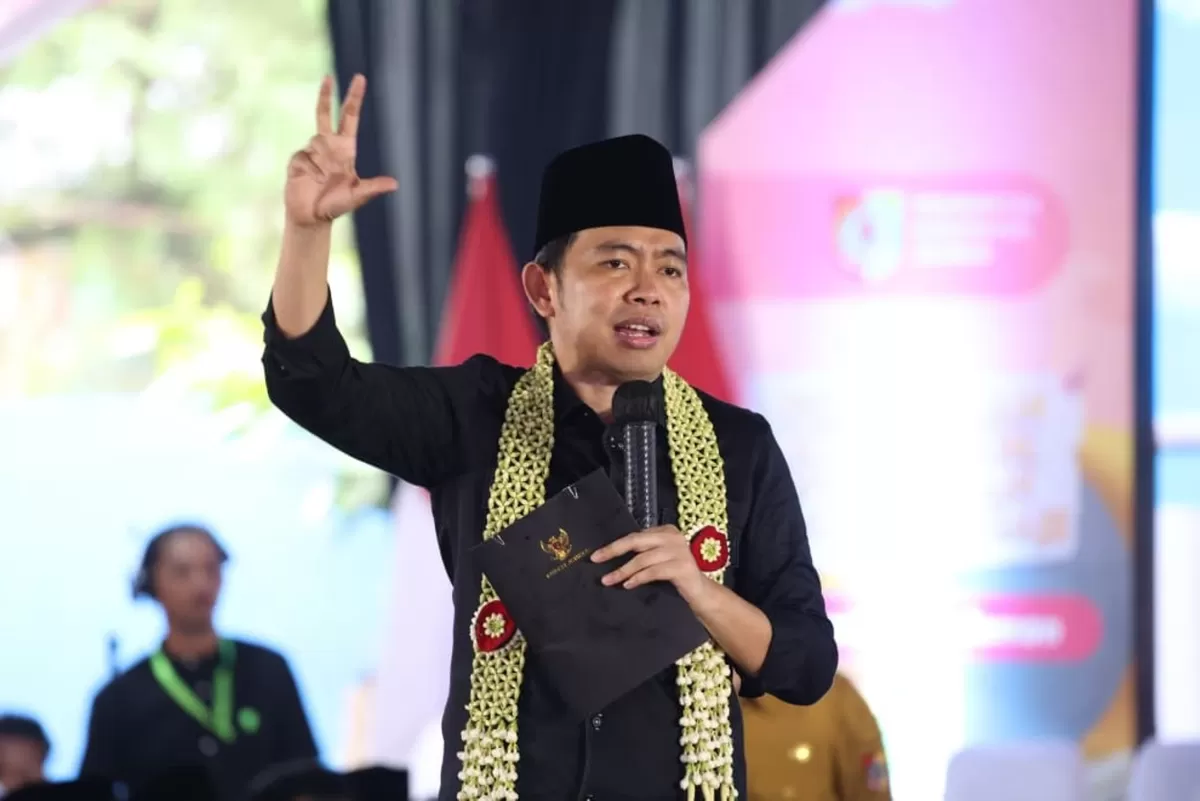 Bupati Jember Gus Fawait saat memberikan arahan. (M Purnomo/SketsaNusantara.id)