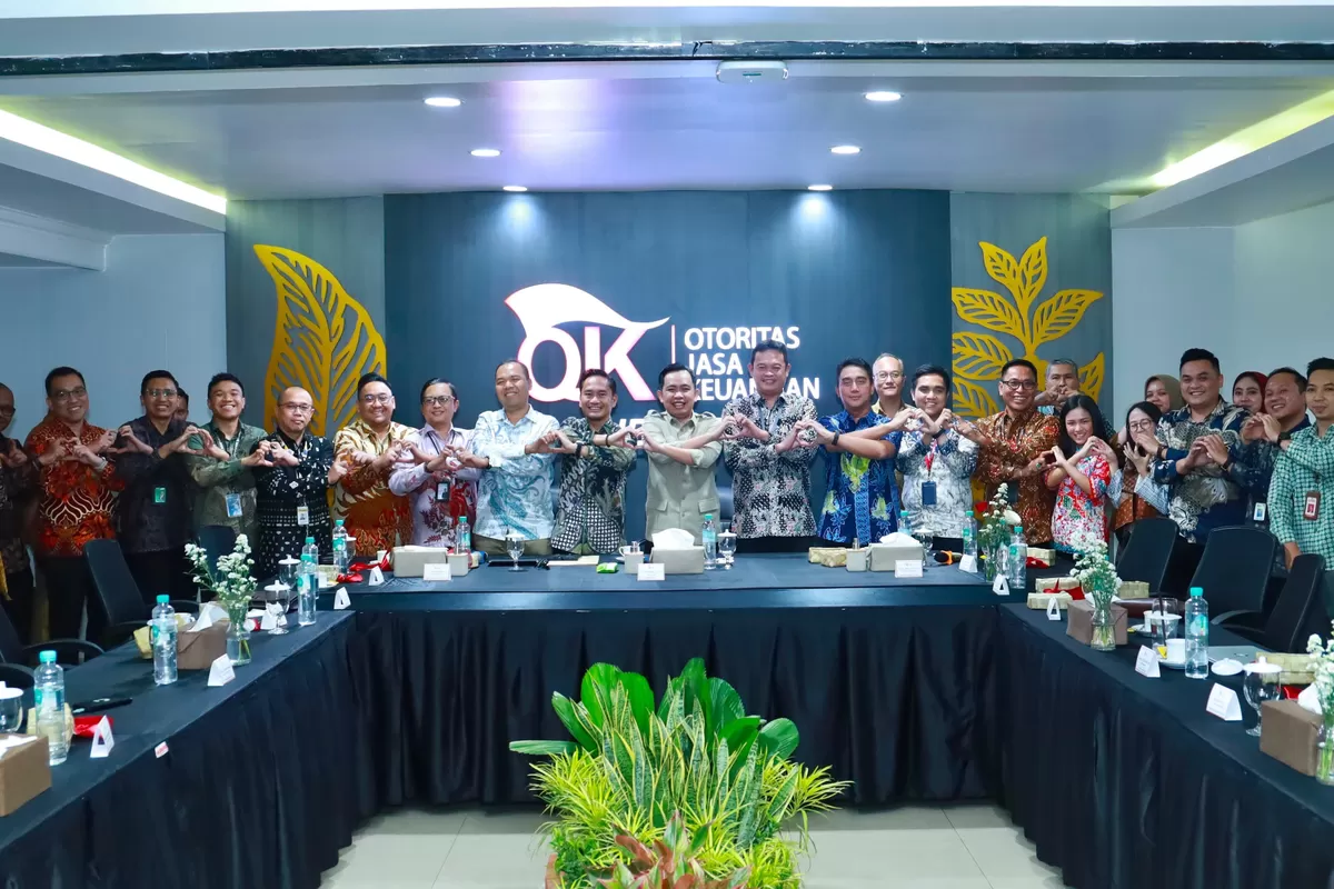 Pemkab Jember, OJK, dan BI saat menggelar konsolidasi bersama dengan pimpinan perbankan.