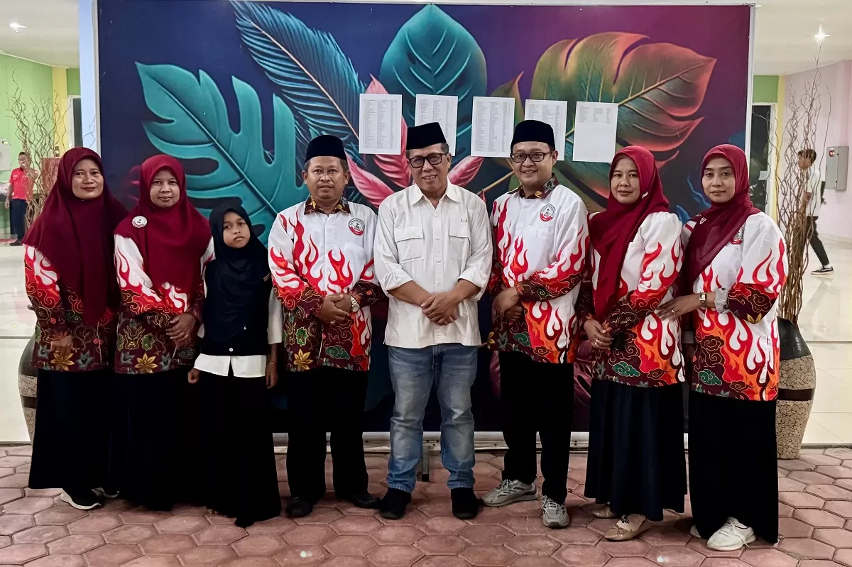 Pengurus Daerah PGMM Jawa Timur bersama Anggota Komisi VIII DPR RI, Abidin Fikri (Ist)