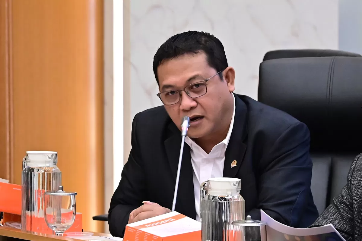 Anggota Komisi IV DPR RI Sonny T. Danaparamita kritisi janji pemberian status ASN SPPI KDMP (DPR RI)
