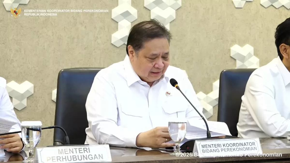 Menko Bidang Perekonomian, Airlangga Hartarto sampaikan langkah-langkah pemerintah agar harga tiket pesawat terjangkau meski harga avtur naik (Ist)