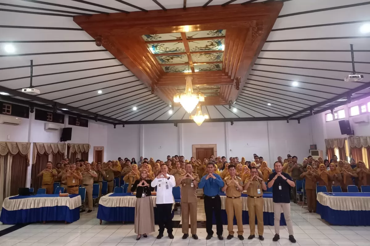 sosialisasi Fasilitas Likuiditas Pembiayaan Perumahan (FLPP) kepada Aparatur Sipil Negara (ASN) Pemerintah Kota Tegal di Gedung Adipura, Senin 20 April 2026. (OJK Tegal)
