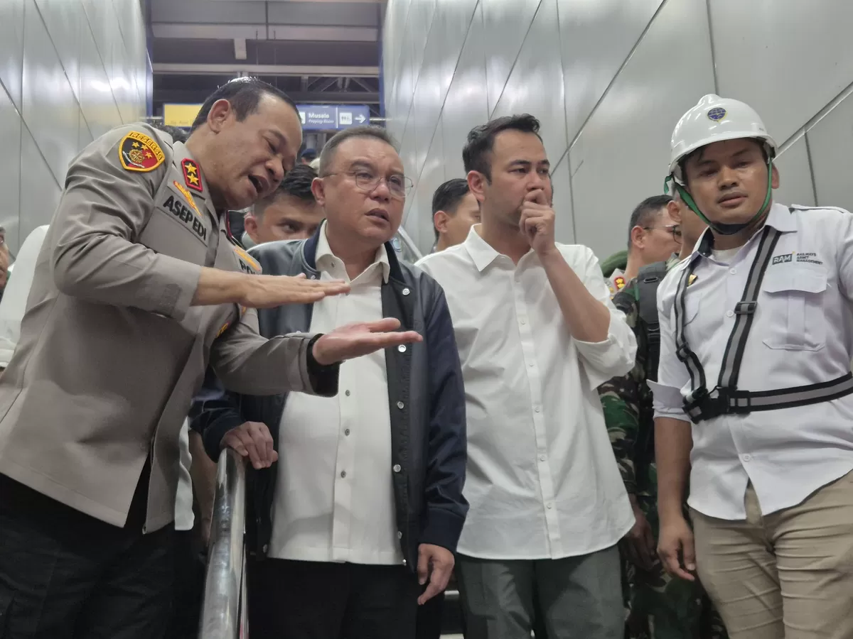 Wakil Ketua DPR Sufmi Dasco tinjau TKP kecelakaan kereta api (Ist)