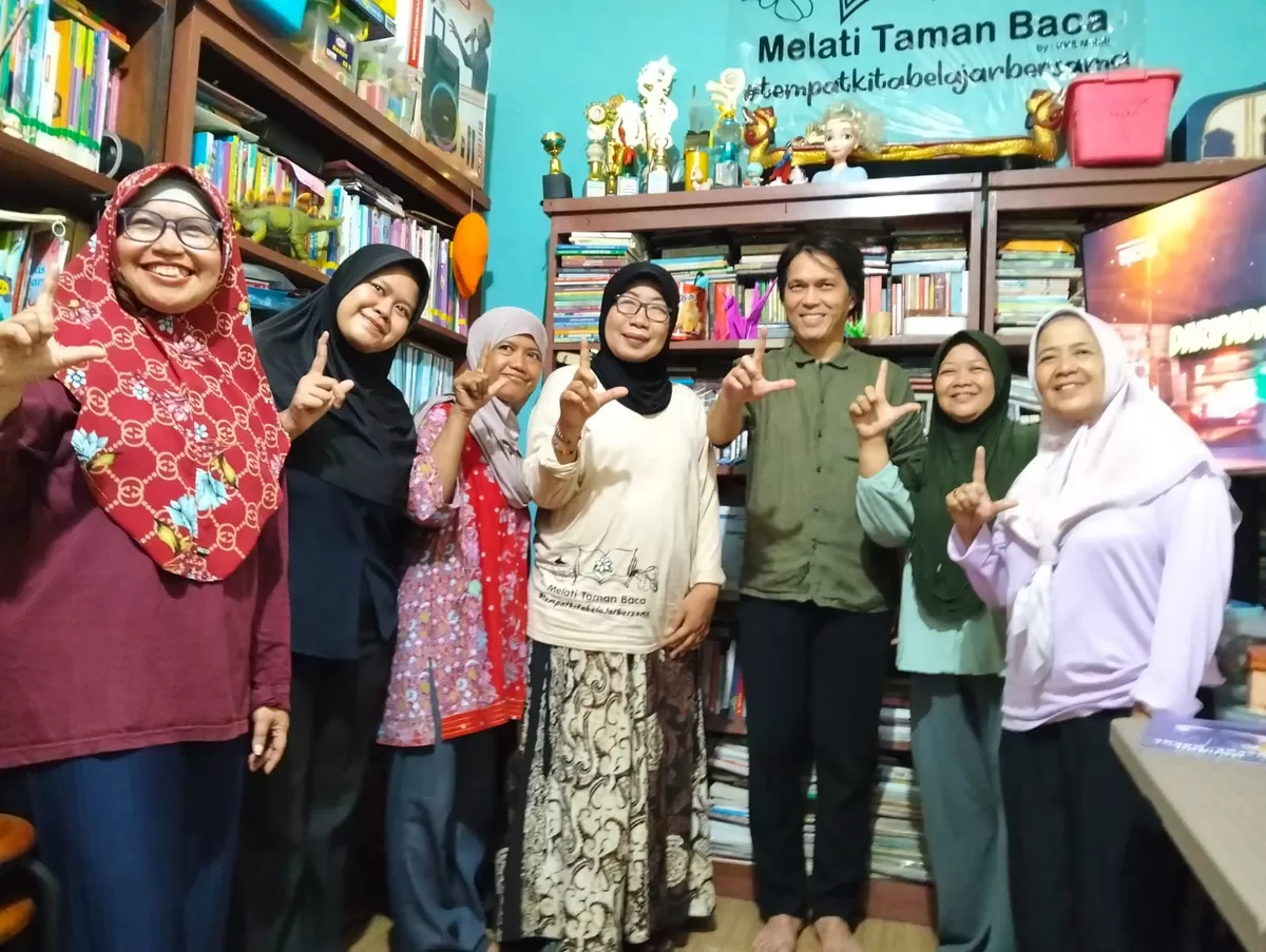 Anggota Komisi X DPR RI Once Mekel sebut sarjana non kependidikan bisa jadi guru (DPR RI)