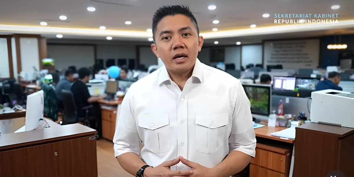 Seskab Teddy jawab kritik soal kunjungan kerja Presiden Prabowo ke luar negeri (Ist)