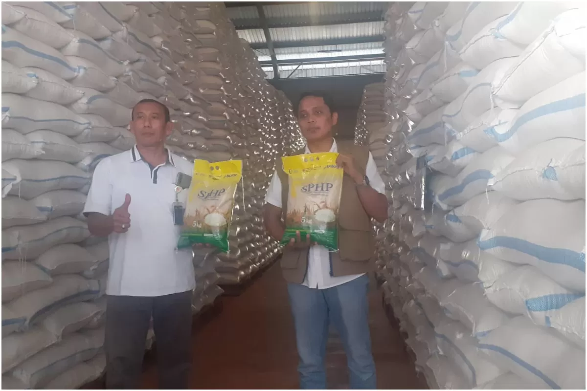 Stok beras di gudang Perum Bulog wilayah Kabupaten Klaten dipastikan aman dan cukup hingga tahun 2027. (Portaloka.id/Wulan Kurnia Putri)
