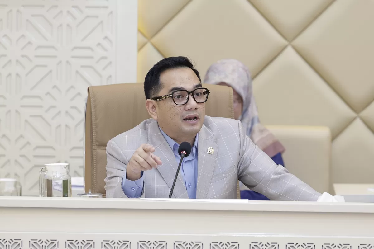 Ketua Komisi II DPR RI M. Rifqinizamy Karsayuda usul agar gaji PPPK daerah yang defisit ditanggung APBN (Dok. DPR RI)