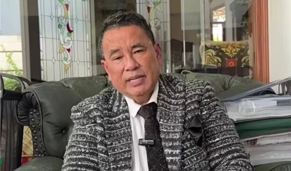 Hotman Paris menyampaikan permintaan maaf kepada Presiden Prabowo. (Instagram/hotmanparisofficial)