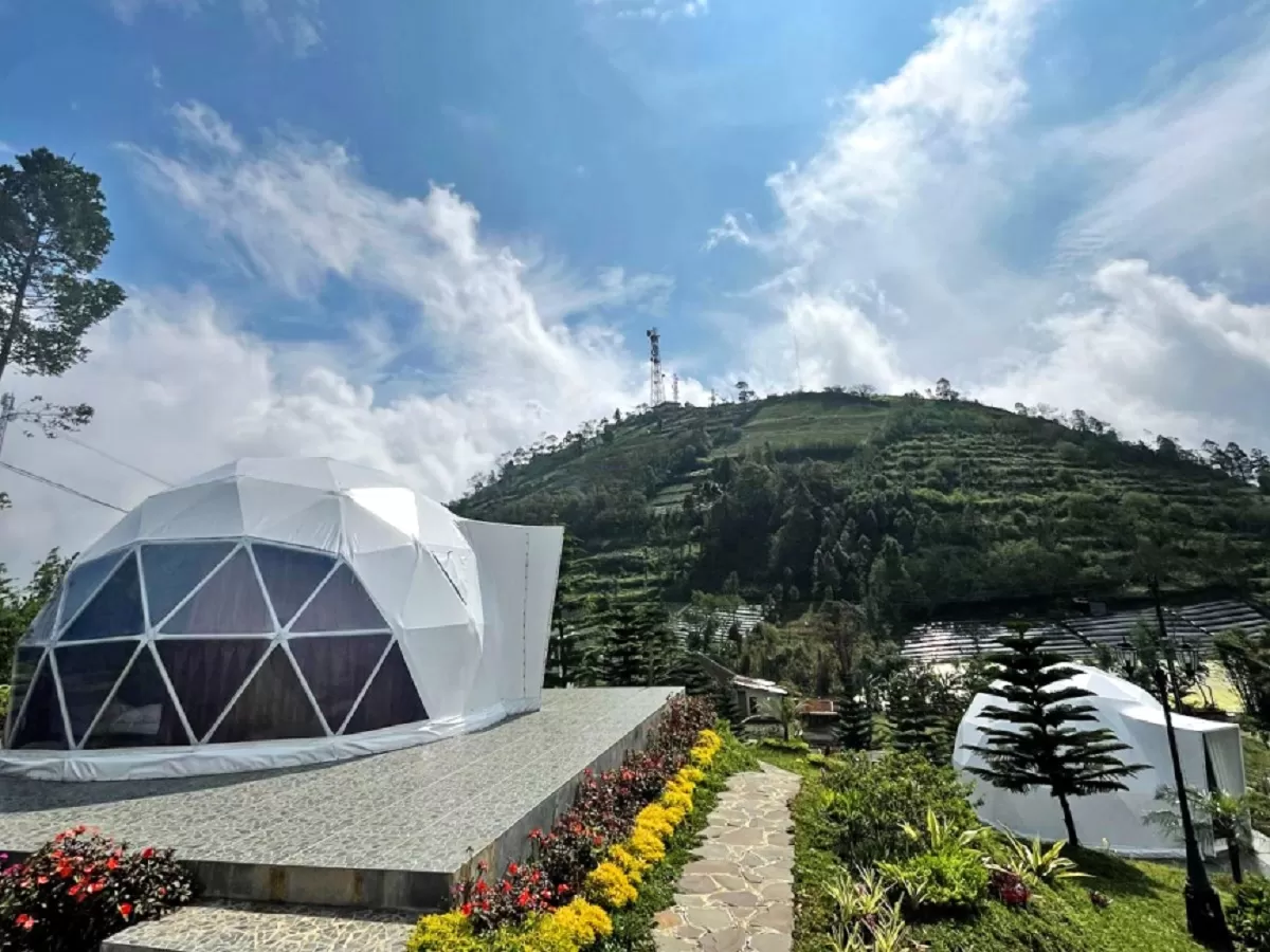 The Mount Slamet Glamping, staycation seru dengan view Gunung Slamet (themountslamet.com)