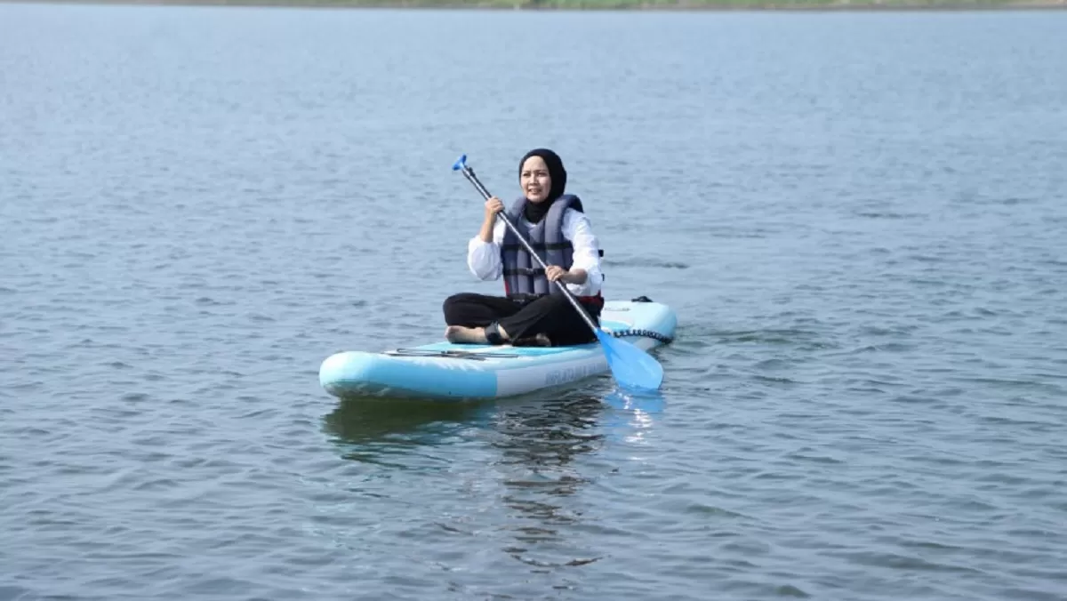 Wisata Paddle Board Baros destinasi wisata baru di Bantul, Yogyakarta (bantulkab.go.id)