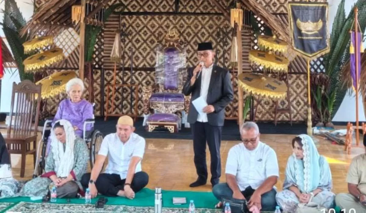 Kegiatan menjelang pelantikan Wawakil Raja Galuh diisi dengan tausiyah dan santunan yatim piatu di Keraton Selagangga Ciamis (Portaloka.id/Bang Sufi)