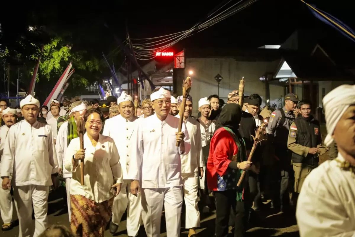 Bupati Ciamis Herdiat Sunarya hadiri kegiatan Nyiar Lumar di Kawali (Ist)