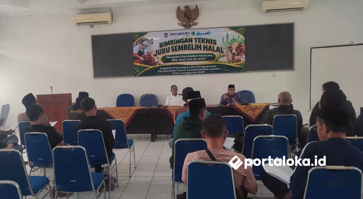 Disnakan Kabupaten Ciamis menggelar bimtek peningkatan kompetensi penyembelih hewan (Portaloka.id/Arman)
