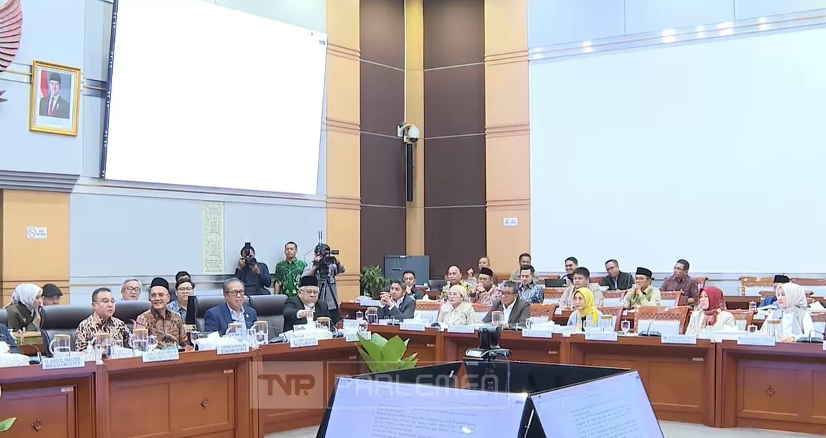 DPR dan Pemerintah sepakati biaya haji 2027.  (YouTube TV Parlemen)