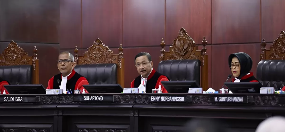 9 hakim MK dilaporkan ke Majelis Kehormatan Mahkamah Konstitusi (MKMK)  (Mahkamah Konstitusi)