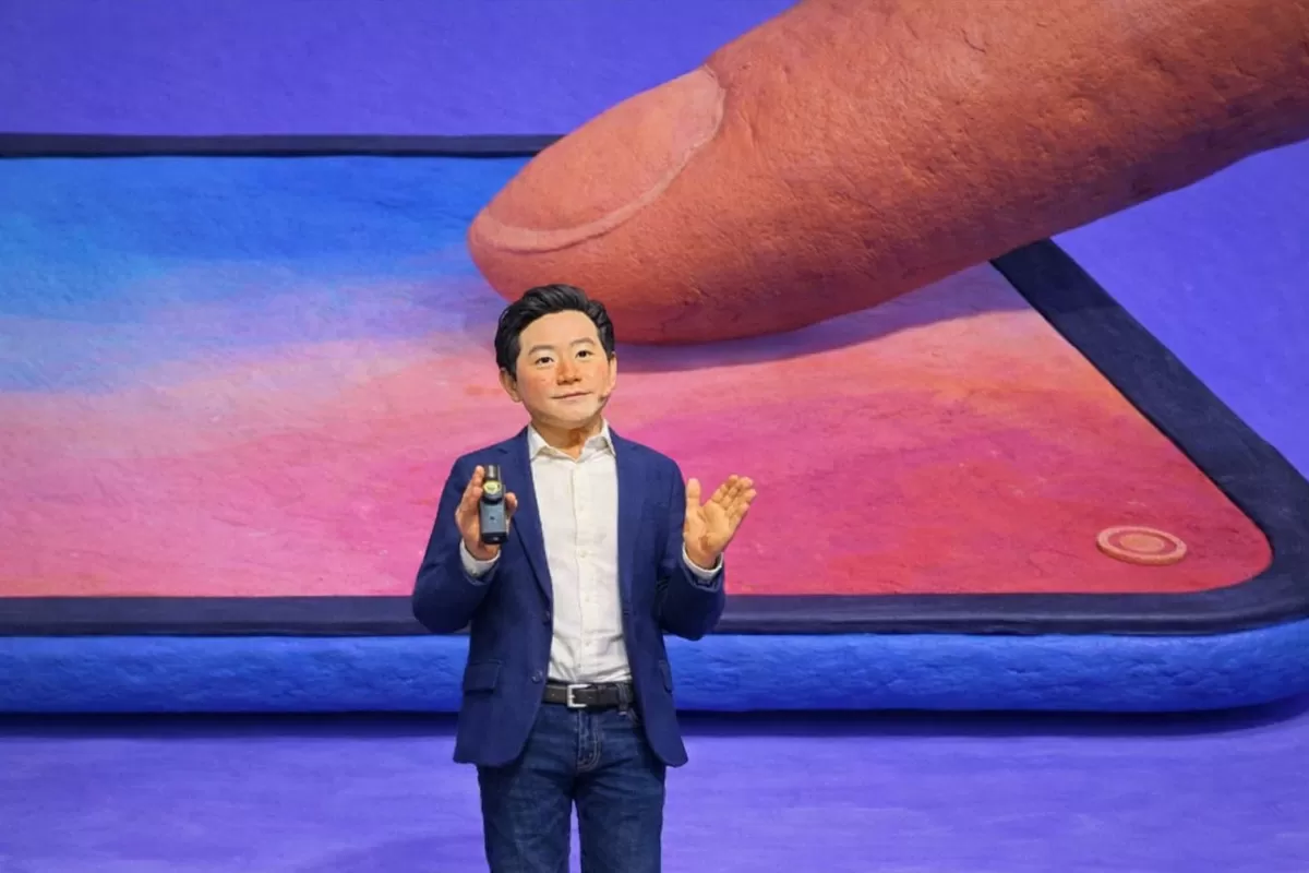 Bos Xiaomi Lei Jun ramalkan kemunculan AIOS. Bukan sekadar Android/iOS baru, tapi sistem yang otonom. Benarkah era smartphone konvensional sudah tamat?