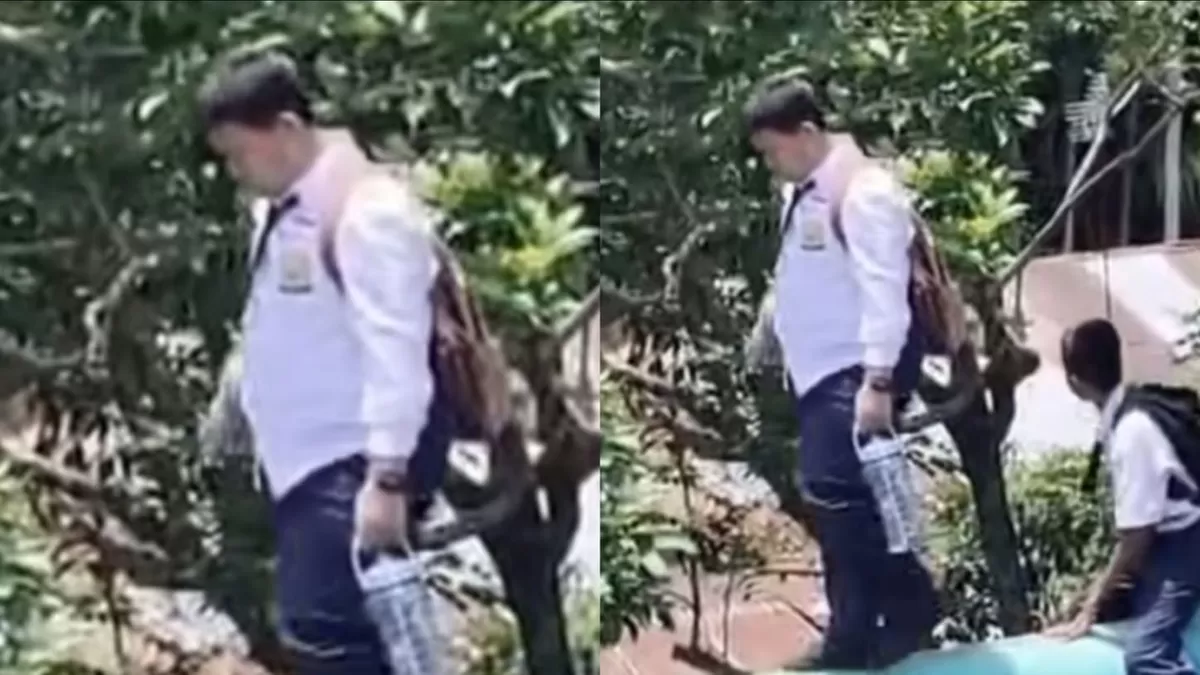 Viral Pelajar SMP Seberangi Sungai Lewat Pipa PDAM: Sudah Lama, Belum Ada Solusi 