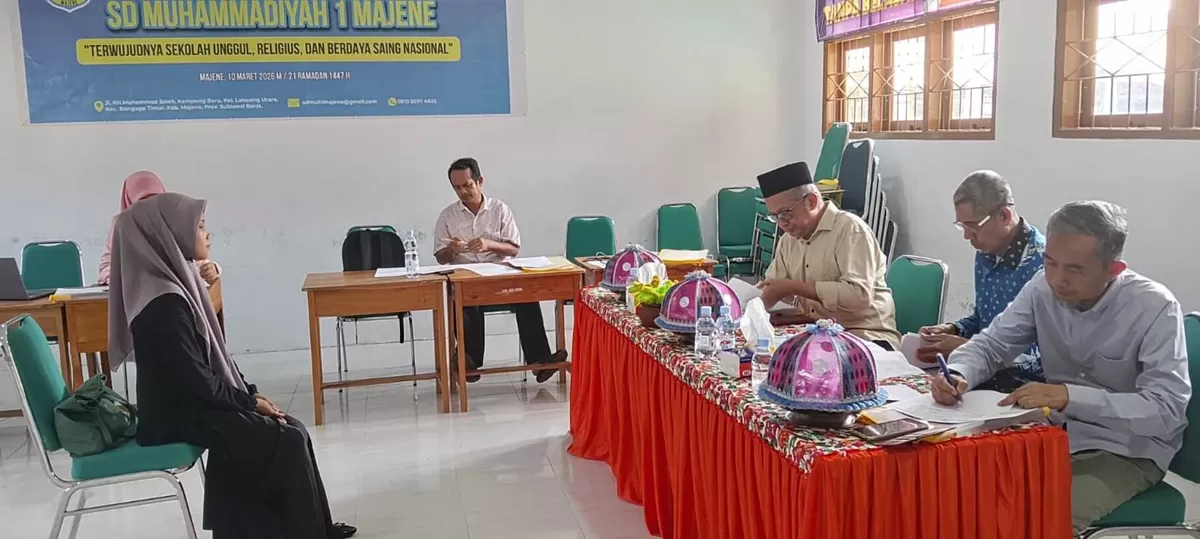 SD Muhammadiyah 1 Majene seleksi ketat calon guru. Cari pendidik yang mumpuni secara pedagogik dan memiliki ideologi kuat demi kemajuan siswa.