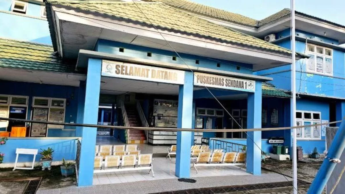 Pelayanan Puskesmas Sendana I Majene terganggu akibat hak nakes tertahan. Para dokter laporkan kepala puskesmas ke Bupati Majene.