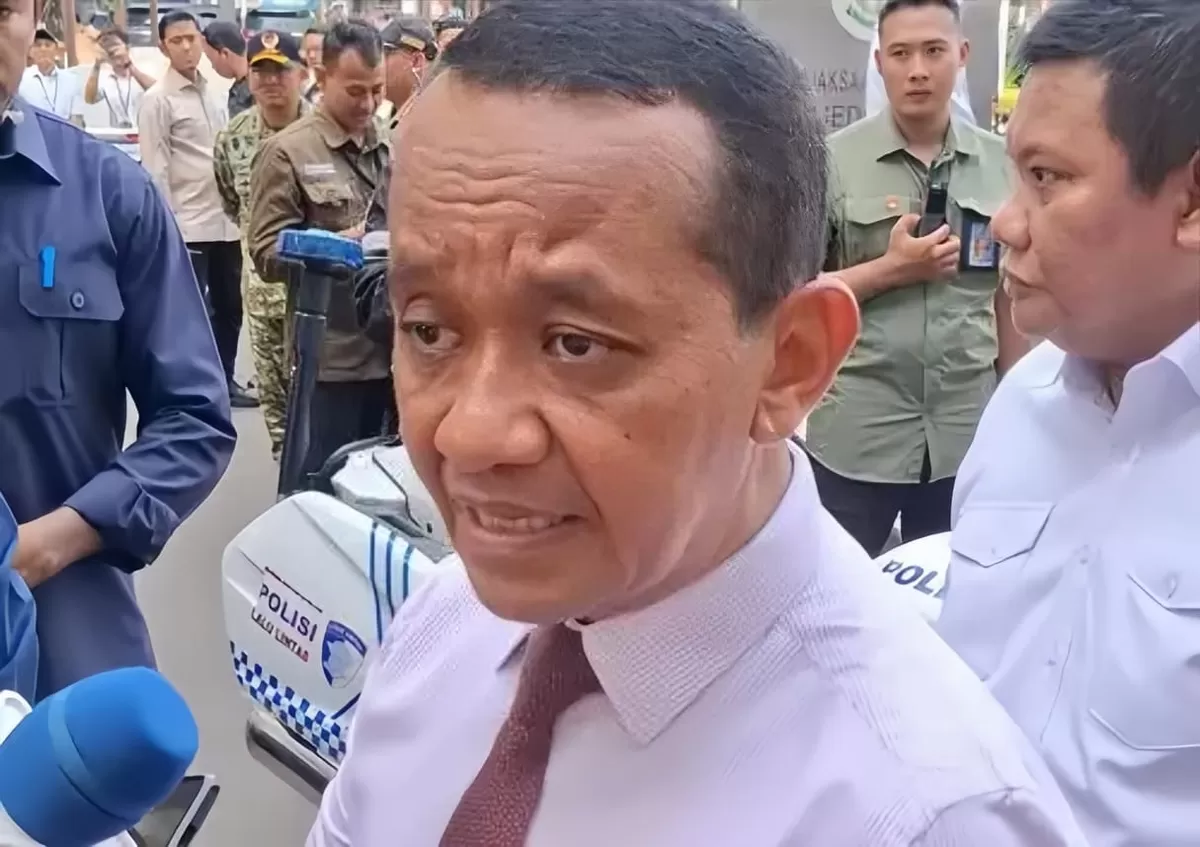 Lagu Mas Bahlil Ganteng viral di media sosial. Wakil Ketua Umum Golkar Idrus Marham sebut Bahlil Lahadalia hanya tertawa santai.