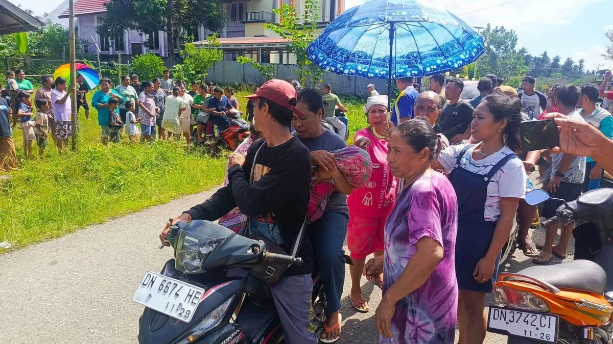 Gubernur Anwar Hafid melarang aturan lokal yang menghambat ambulans desa membawa jenazah usai kasus tragis balita Aziel di Bangkep. 