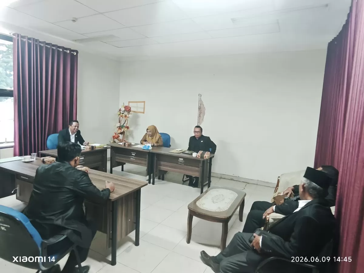 Badan Kehormatan DPRD Parigi Moutong memverifikasi dua aduan masyarakat demi menjaga marwah lembaga. Proses hukum berjalan objektif.