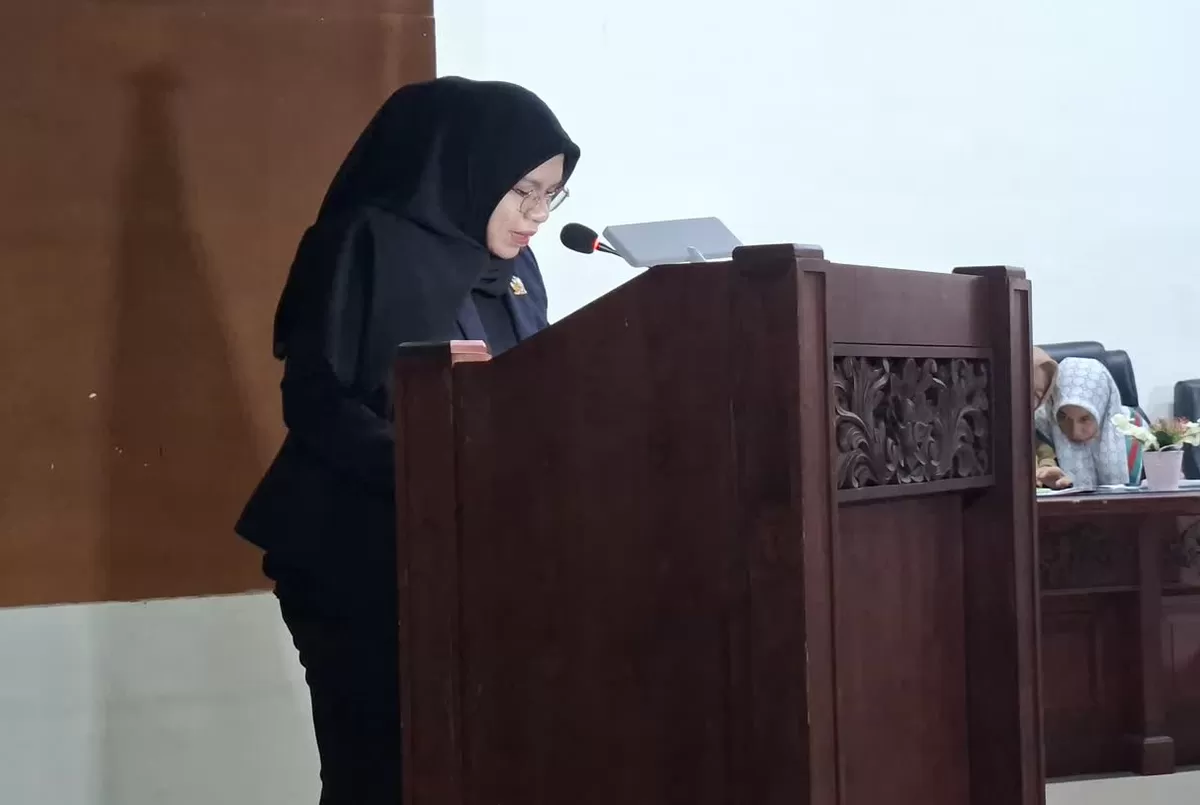 DPRD Kabupaten Parigi Moutong mengkritik keras minimnya alokasi belanja modal dan mendesak efisiensi belanja operasi pada APBD 2027.
