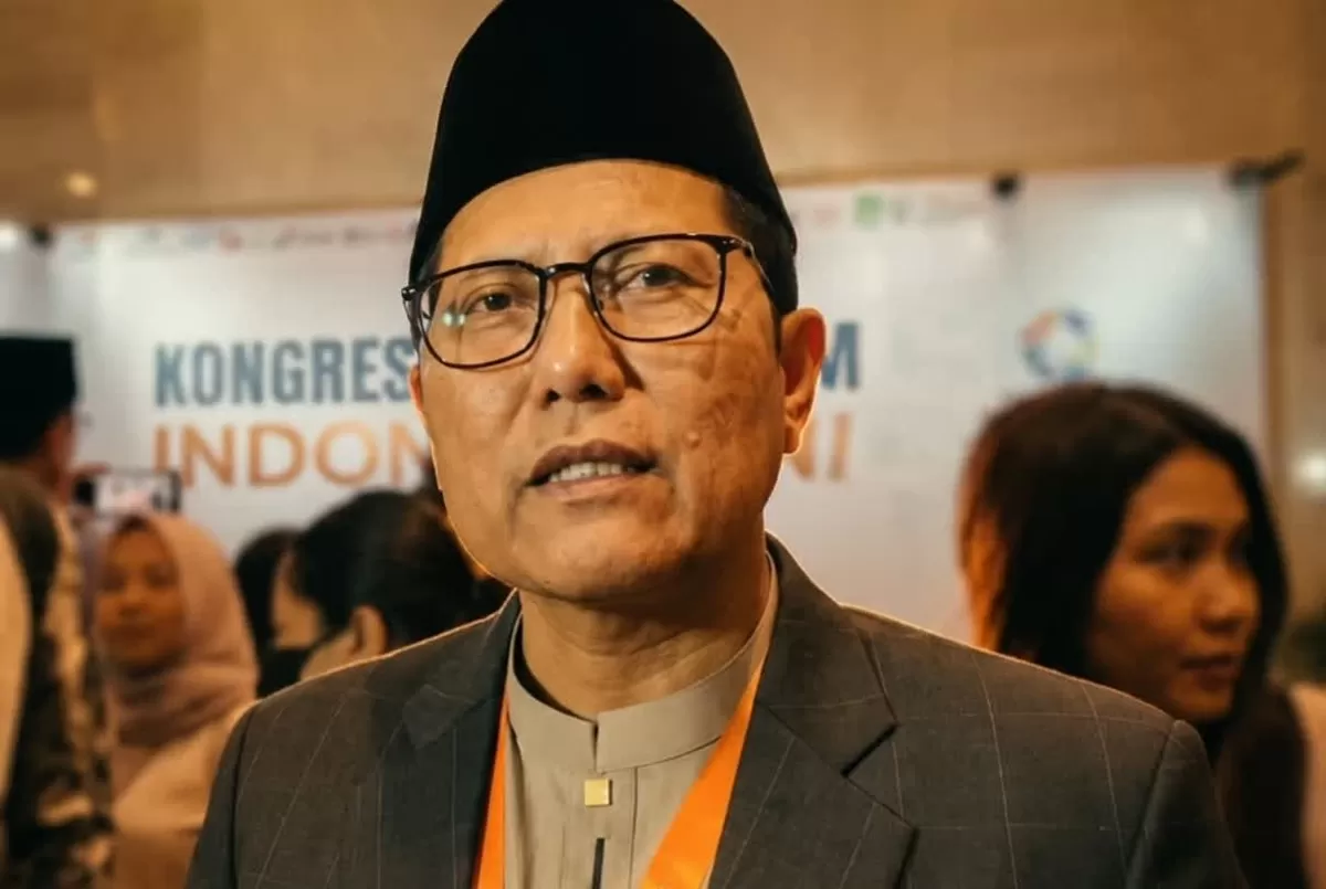 MUI mendesak pemerintah merubah skema zakat menjadi pemotong pajak langsung guna menghapus beban pajak ganda umat Islam di Indonesia.