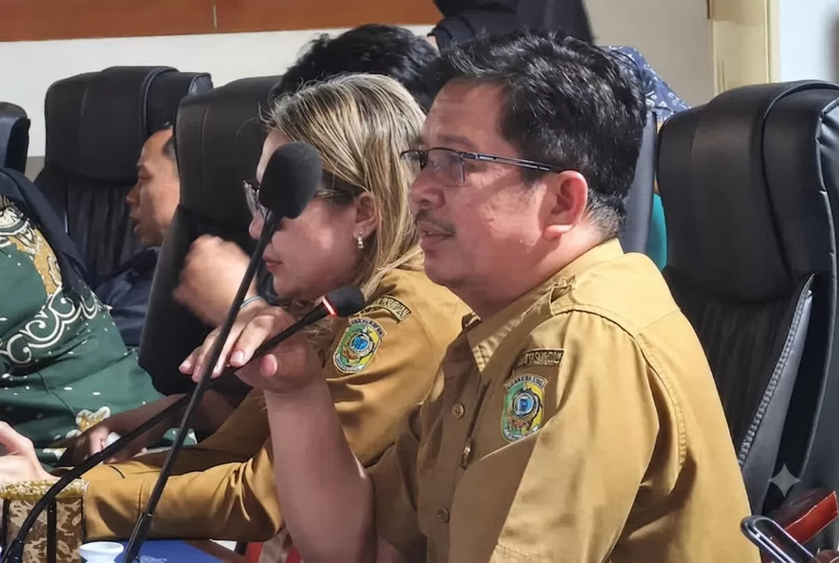 Layanan SISRUTE di Parigi Moutong terkendala sinyal. Petugas terpaksa gunakan grup pesan instan demi selamatkan rujukan pasien kritis.