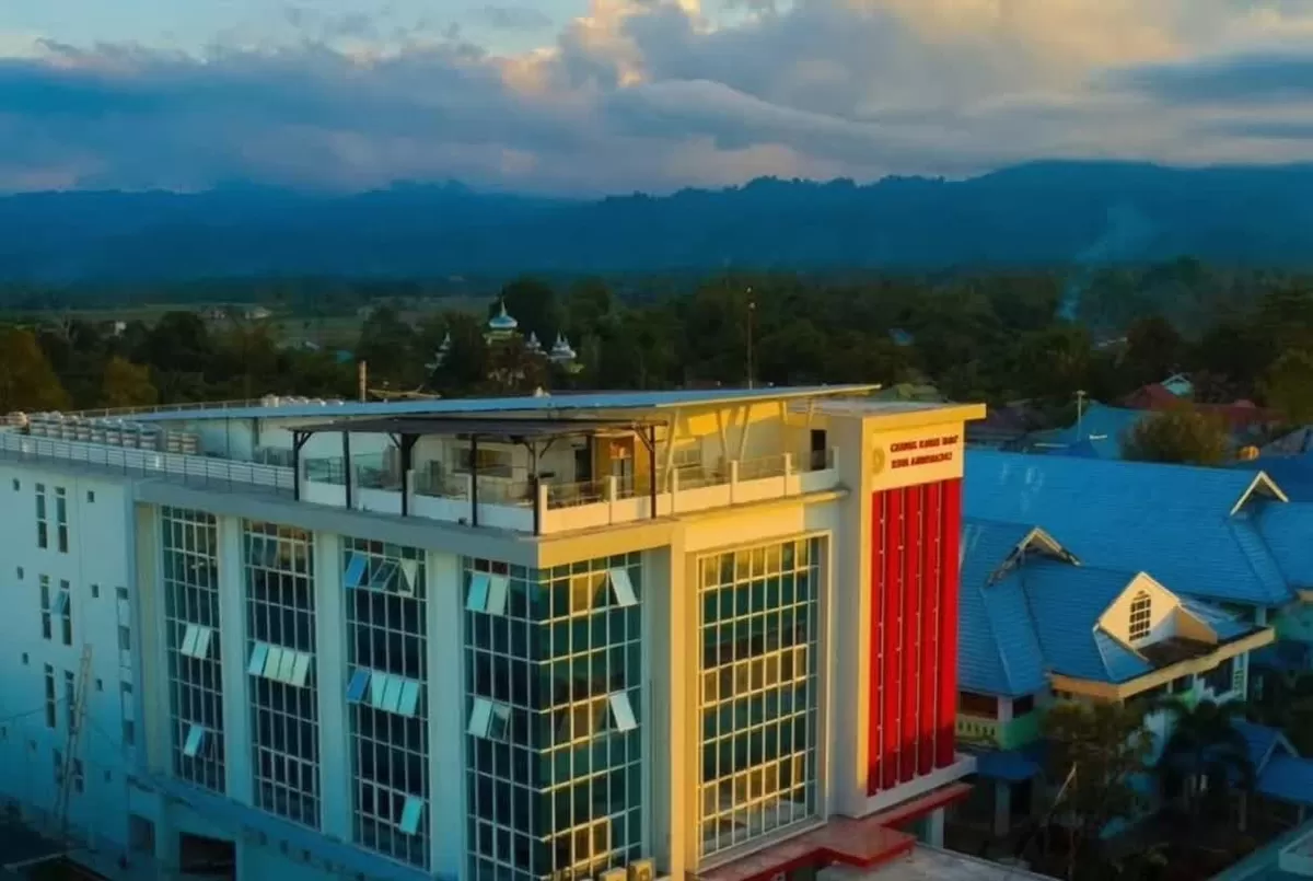RSUD Anuntaloko Parigi menghentikan operasional dan merelokasi ruang jenazah demi kenyamanan warga serta pasien rawat inap.