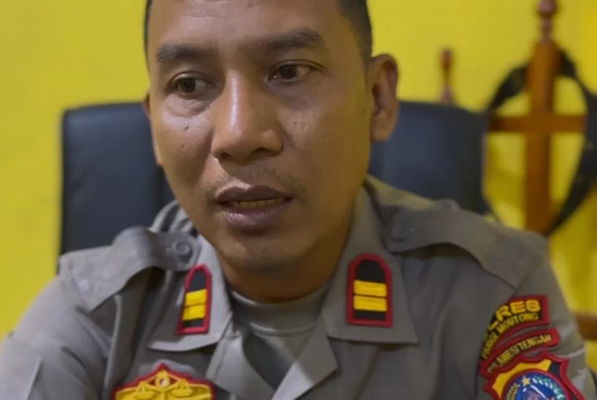 Polsek Parigi menggelar rapat lintas sektor urai masalah barcode solar subsidi SPBU Kampal demi bantu nelayan dan petani Parigi Moutong.