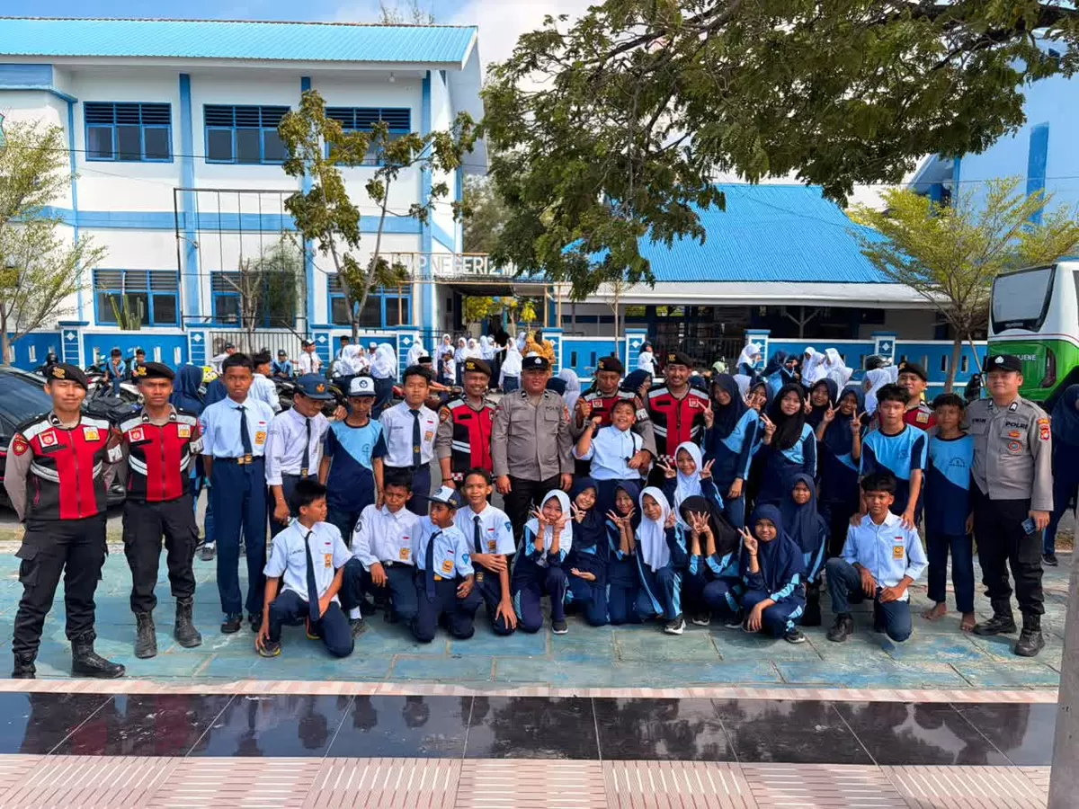 Polres Majene memperketat pengawasan sekolah untuk mencegah perundungan narkoba dan tawuran pelajar demi menciptakan lingkungan aman.
