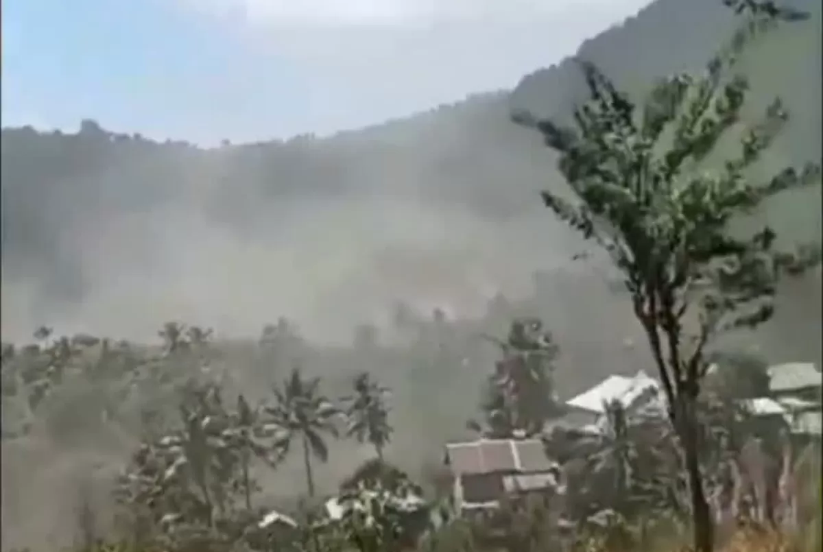 Gempa susulan magnitudo 5,1 memicu bencana longsor di Kampung Ko'a Pulau Palue Kabupaten Sikka pada Rabu, 19 Agustus 2026.