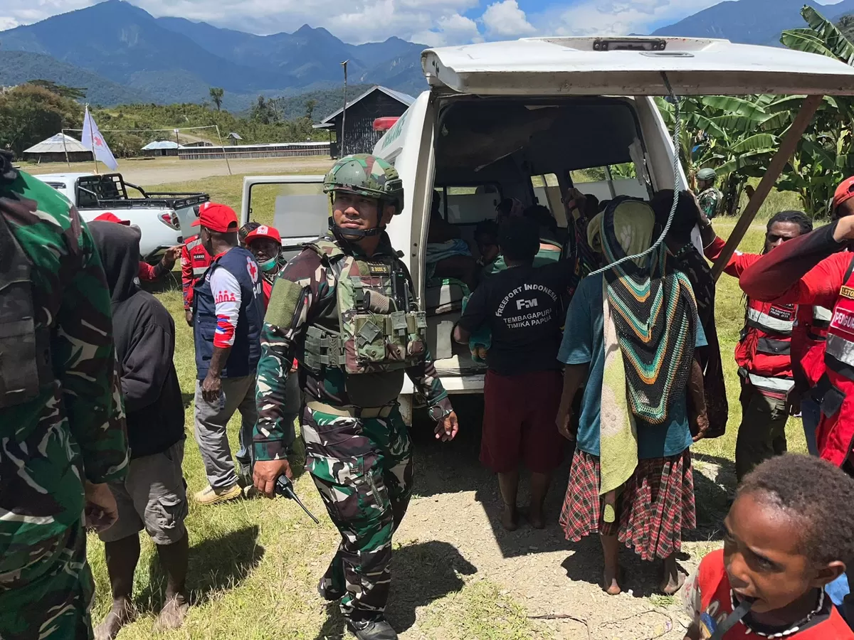 Konflik Papua Tengah di Distrik Pogoma picu warga mengungsi dan mendapat penanganan dari TNI.
