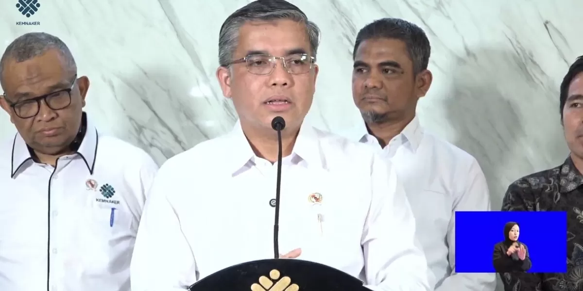 Presiden RI Prabowo Subianto menyaksikan langsung pengumuman dan pertukaran 10 nota kesepahaman (Memorandum of Understanding/MoU) antara Indonesia dan Korea selatan. Foto istimewa