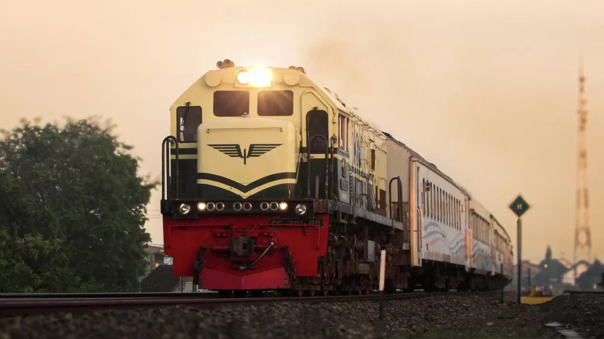 Dalam rangka meningkatkan pelayanan serta kenyamanan pelanggan, PT Kereta Api Indonesia (Persero) Daerah Operasi 7 Madiun melakukan peningkatan. Dok KAI